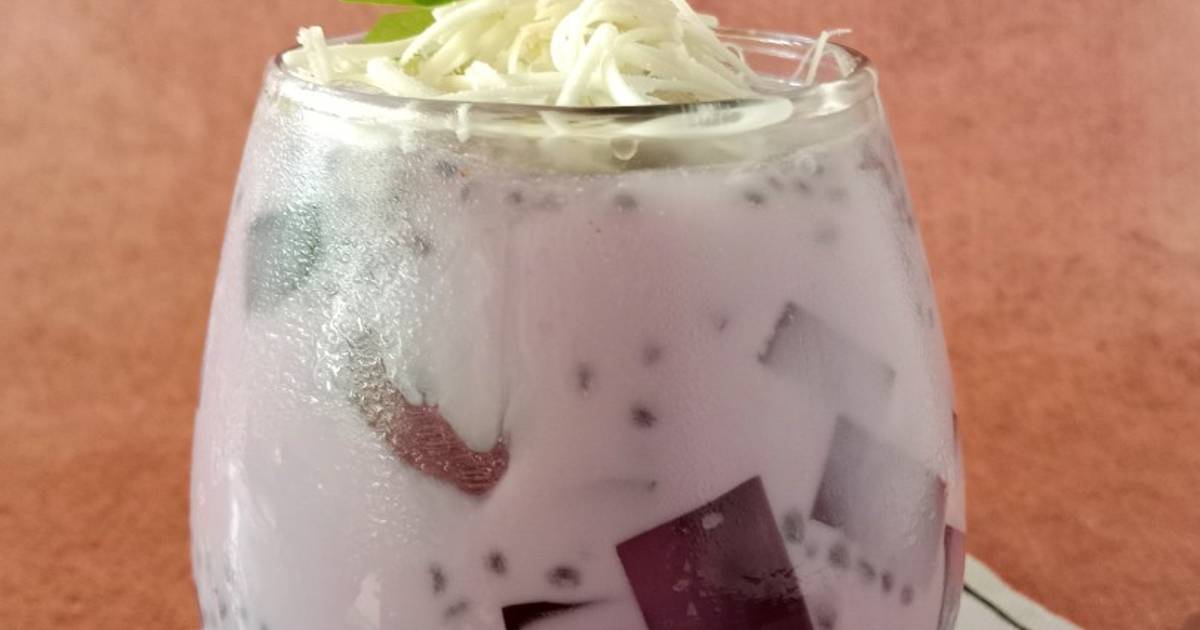 Resep Es Jelly Susu Creamy Oleh Ayunabillarumaropen Cookpad 5233