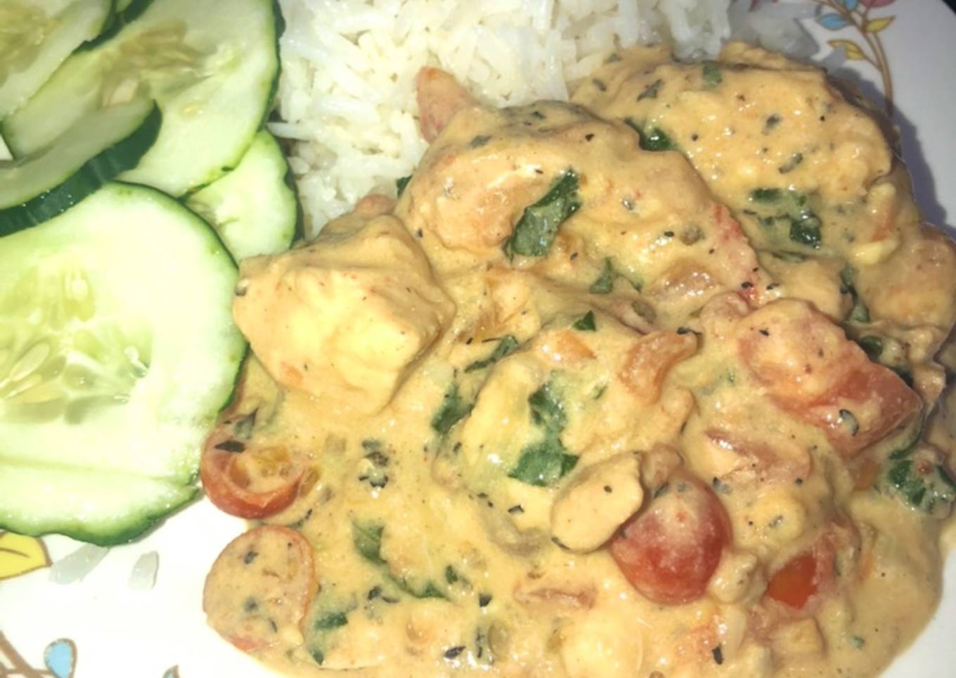 Pollo Cremoso con albahaca 🌿 🍗🥘