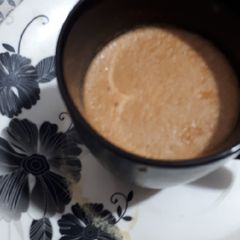 A picture of Doodh pati chai.