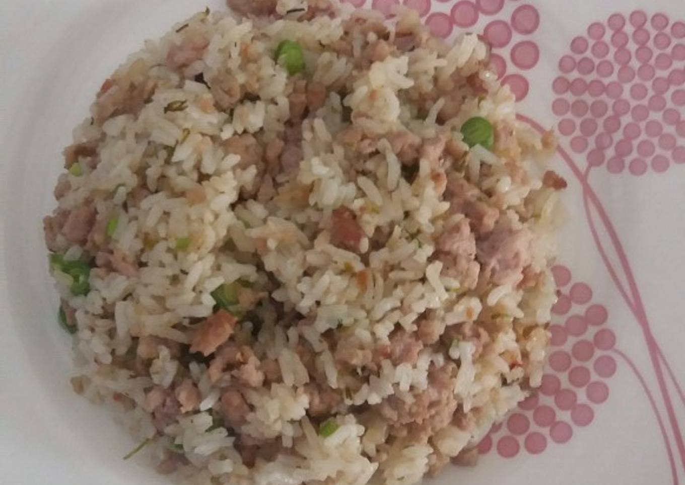 Arroz de carne molida verde
