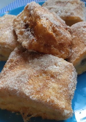Una foto de Torrijas rellenas de nocilla