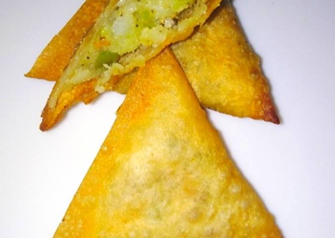 Mix vegetables samosa