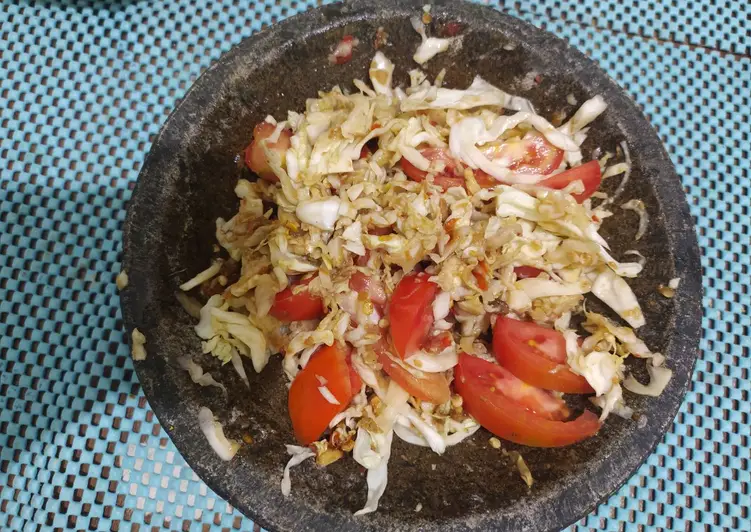 Masakan Populer Sambal/rujak kol dan tomat Sedap Nikmat