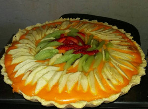 Una foto de Tarta de frutas con crema pastelera