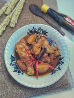 Foto resep Semur Ayam Kentang Sedap Manis Gurih