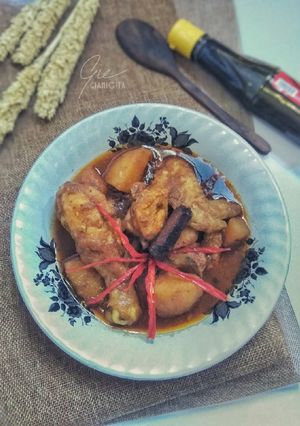 Foto resep Semur Ayam Kentang Sedap Manis Gurih
