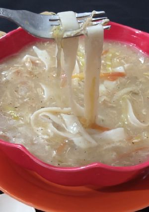 A picture of Chicken Fettuccine Soup.