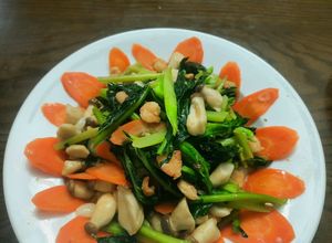 Hình của món Cải làn xào tôm nấm.