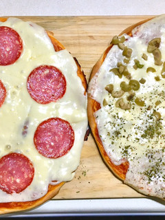 Una foto de PIZZA CASERA 🍕