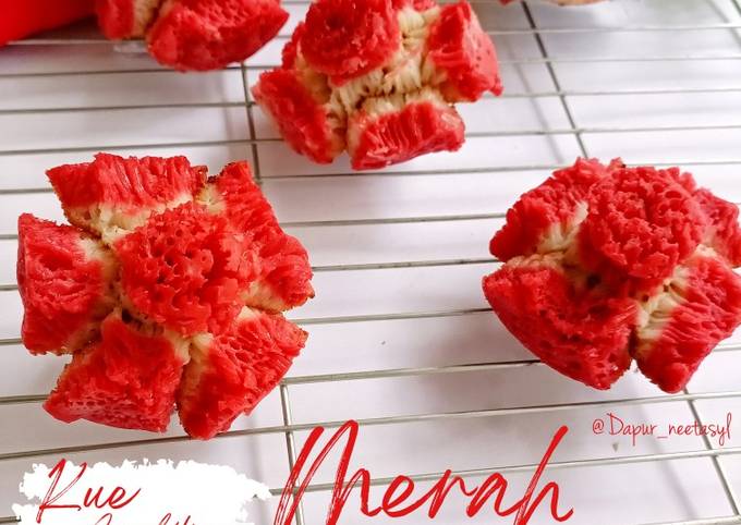 Anti Ribet, Memasak Kue Carabikang Merah Putih Bahan Sederhana