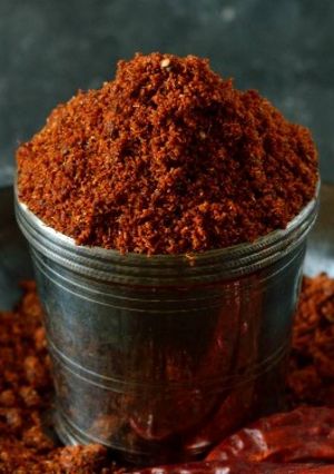 A picture of Assal Kolhapuri Chutney (Spice Powder).