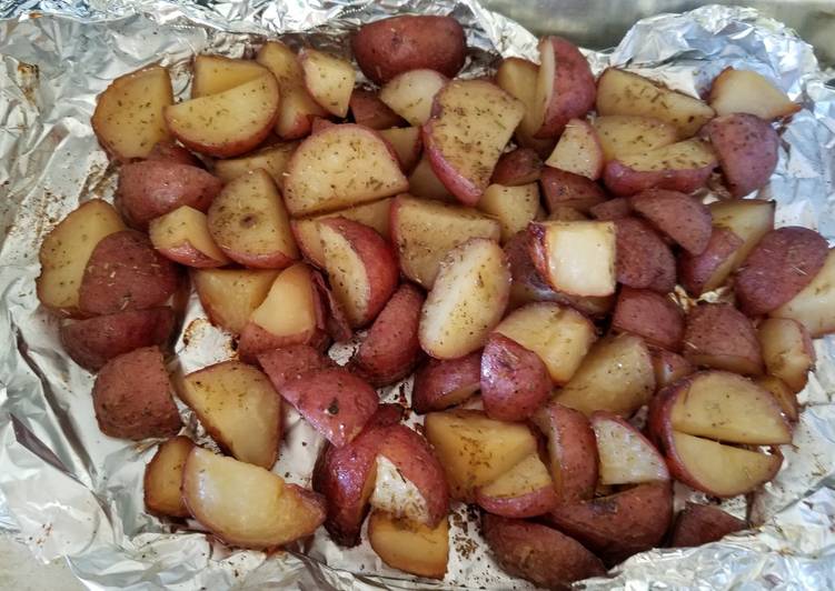 Get Healthy with Rosemary &amp; Garlic Red skin potatos