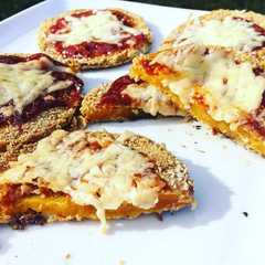 Una foto de ⭐️⭐️milanesas de calabaza⭐️⭐️