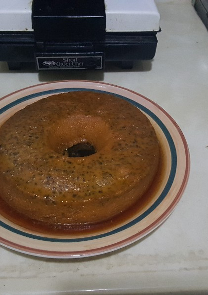Una foto de Flan de ciruelas