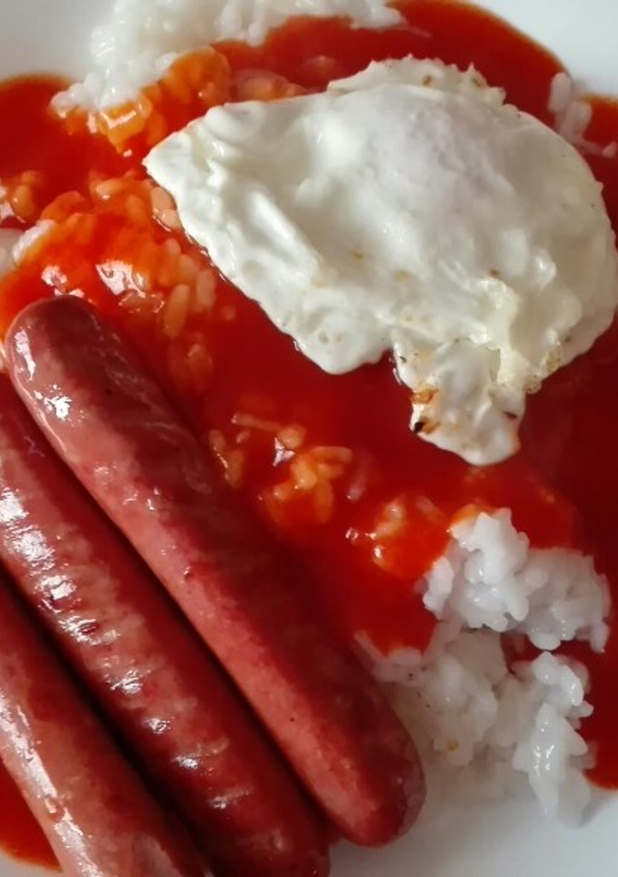 Una foto de Arroz a la cubana