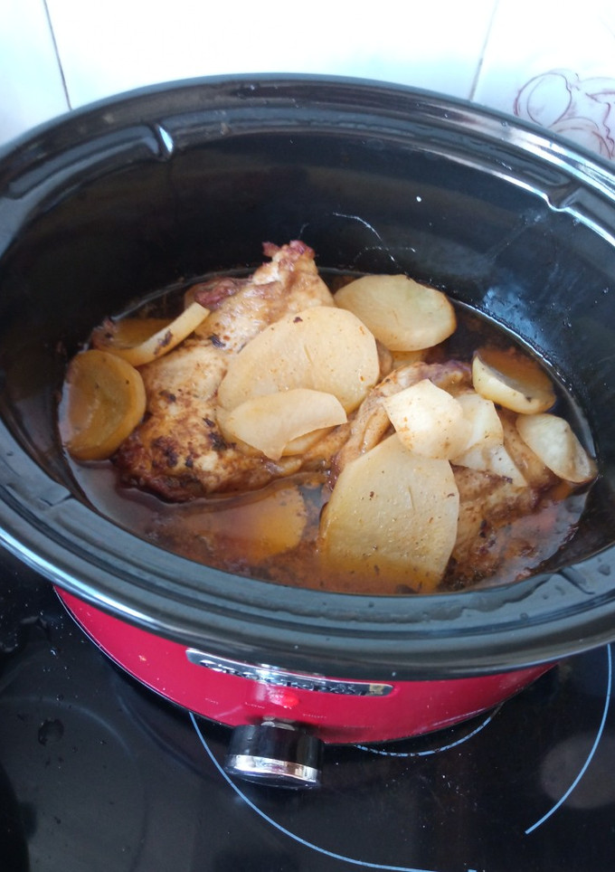 Una foto de Muslos de pollo deshuesado con especias