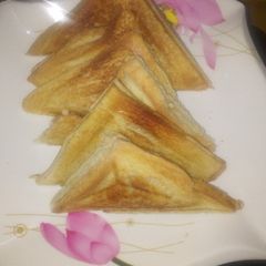 A picture of Toasted sandwich.