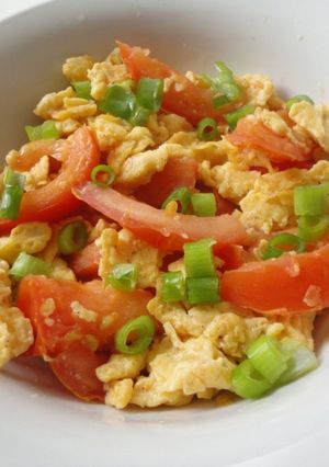A picture of Tomato Eggs.