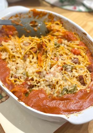 Una foto de Espaguetis con chorizo gratinados