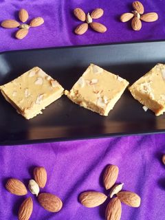 મગસ (Magas Recipe In Gujarati) રેસીપી મુખ્ય ફોટો