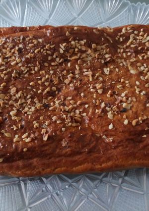 A picture of Cheese and nut cake.