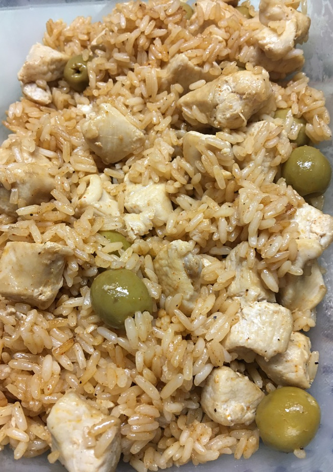 Una foto de Arroz con pollo en Turbo Cecofry 4D