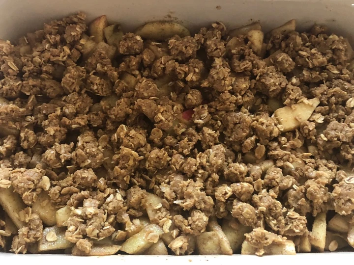 Recipe Flourless Apple Crumble which Delicious