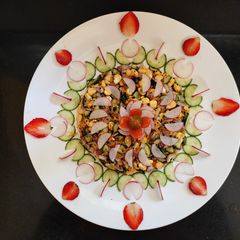 A picture of Salad.