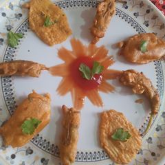A picture of Potato chilli Fritters.