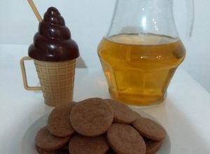 Una foto de Galles veganas de avena y algarroba