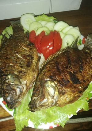 Una foto de Mojarras al mojo de ajo