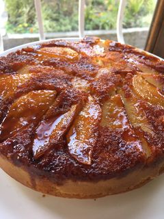 Una foto de Tarta de manzana invertida 🍎