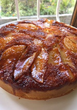 Una foto de Tarta de manzana invertida 🍎