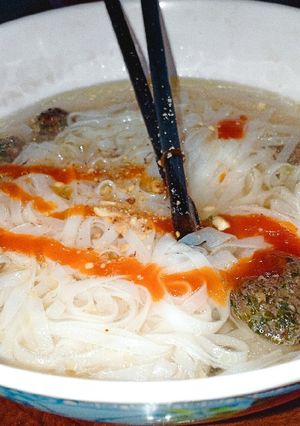A picture of Instant Student Pho Chu Noodles.