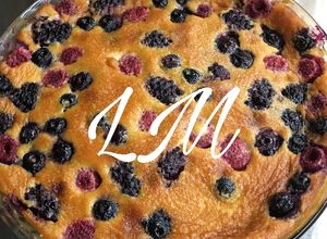 Foto principal de Tarta de moras, frambuesas y arándanos
