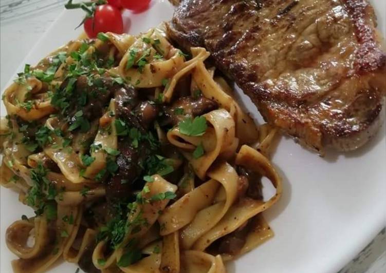 ๐ #ILOVEPASTA (husband made this)