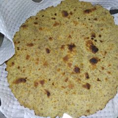 A picture of Missi chapati (Roti).