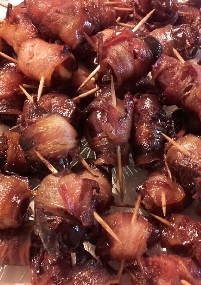 Una foto de Delicias de Elche al horno (dátiles con bacon)  ¡Puro vicio!