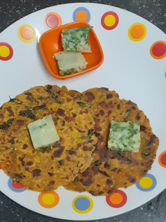 મેથી ની ભાજી અને ઘઉં બાજરી ના ઢેબરા (Methi Bhaji Wheat Bajri Dhebra Recipe In Gujarati) રેસીપી મુખ્ય ફોટો
