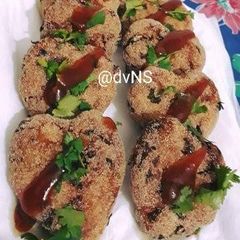 A picture of Vegetable Rawa Cutlets.