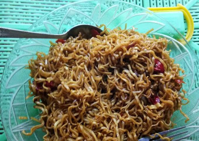 Mie goreng bumbu apa adanya rasanya enak