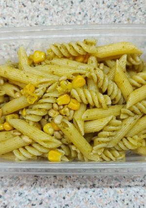 A picture of Easy Vegan Pesto Pasta.
