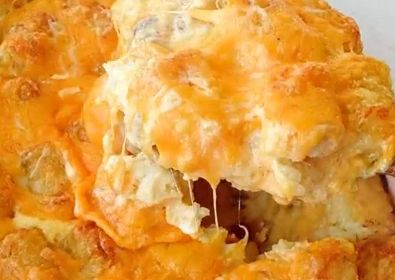 Tater Tot Breakfast Casserole