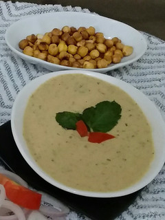 A picture of Roasted Chickepeas Raita.