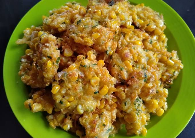 Resep Bakwan Jagung Empuk didalam Renyah diluar, Enak