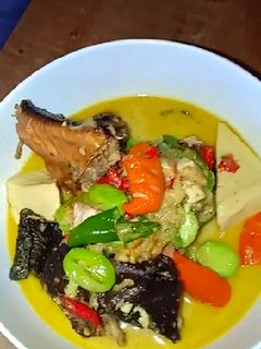 Foto resep Mangut ikan asap pari