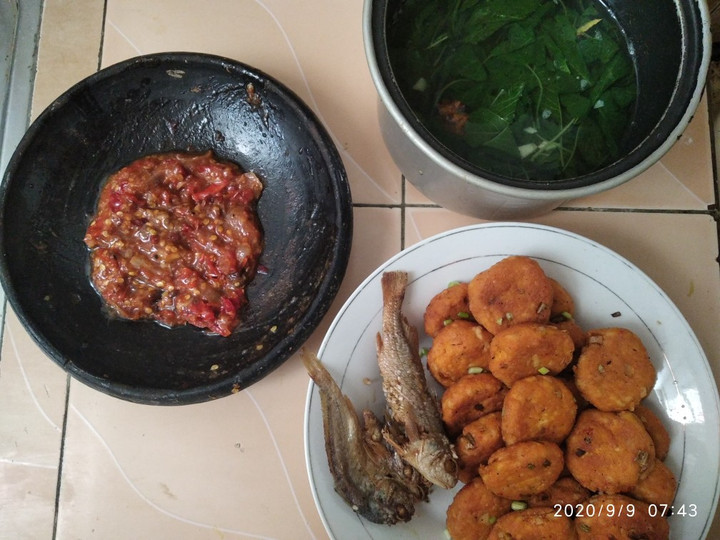 Anti Ribet, Memasak SAYUR BENING PERKEDEL TAHU SAMBEL (MASAKAN SEHARI HARI) Istimewa