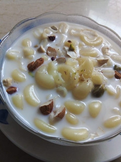 பாஸ்தா பால் பாயசம் (pasta pal payasam recipe in Tamil) செய்முறை முக்கிய புகைப்படம்