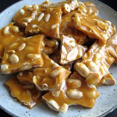 A picture of Peanut Brittle.