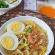 Soto ayam kuning